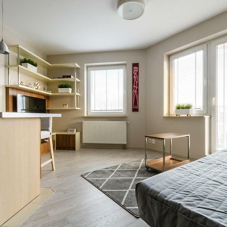Apartament Ursynow Alternatywy Apartman Varsó Kültér fotó