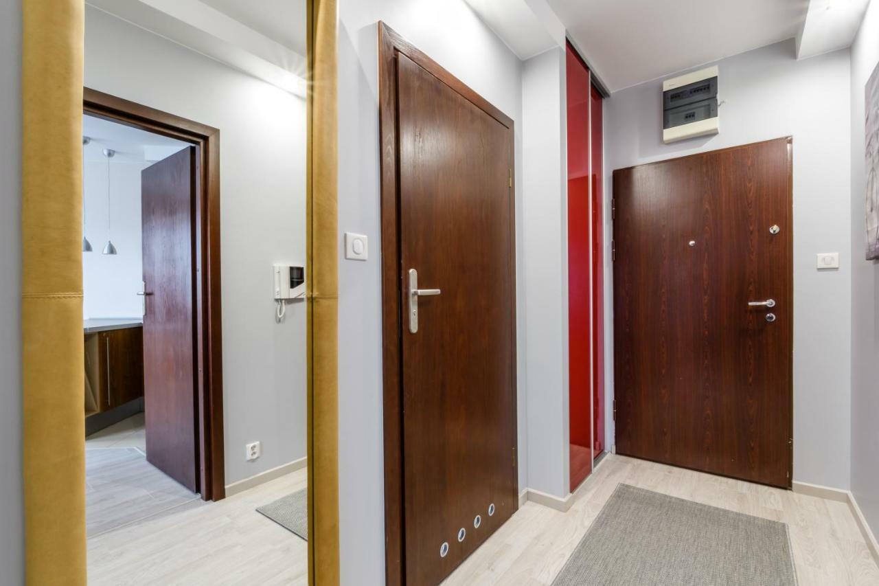 Apartament Ursynow Alternatywy Apartman Varsó Kültér fotó